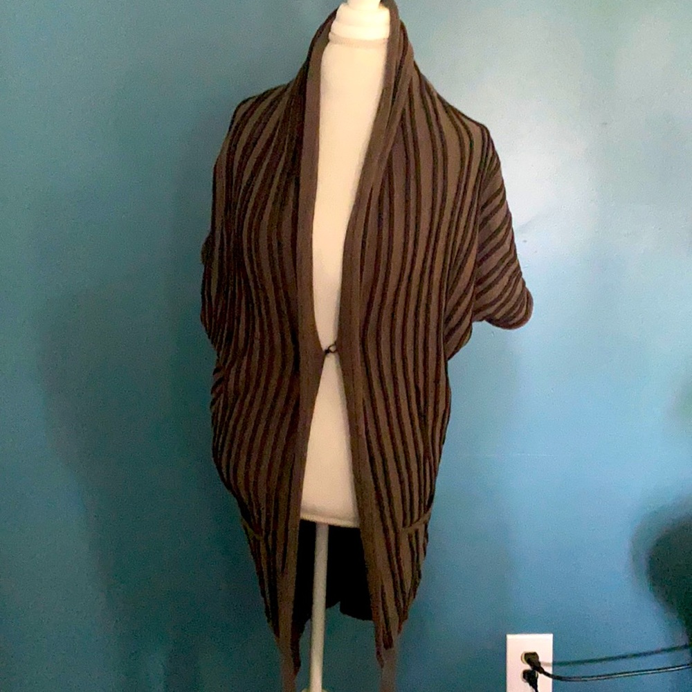 GUC Alice and Olivia cardigan